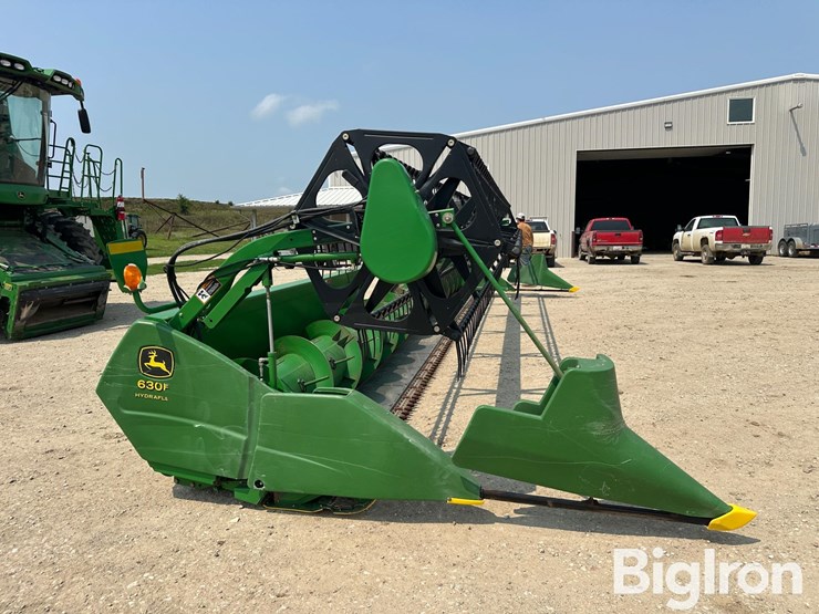 john-deere-630f-image-4