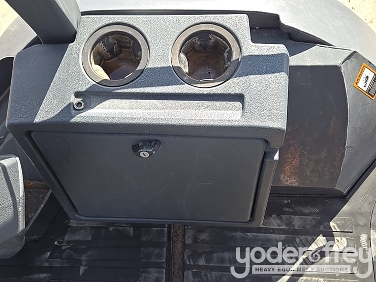 2019-deere-310sl-image-51