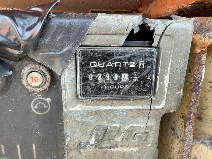 jlg-1230es-image-13
