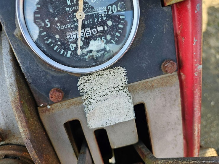 massey-ferguson-1080-image-19