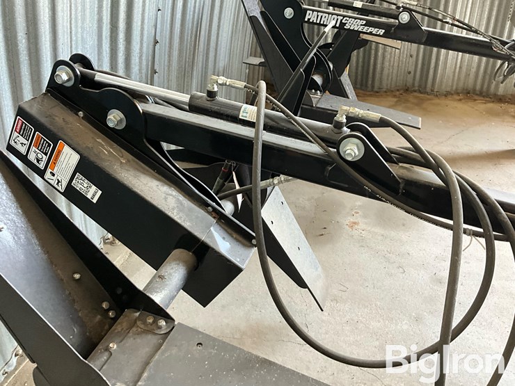 john-deere-606c-image-18