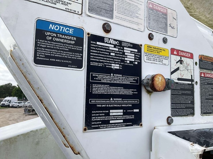 2013-international-durastar-4300-image-15