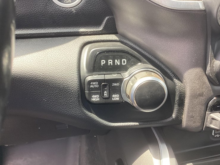 2021-dodge-1500-image-49