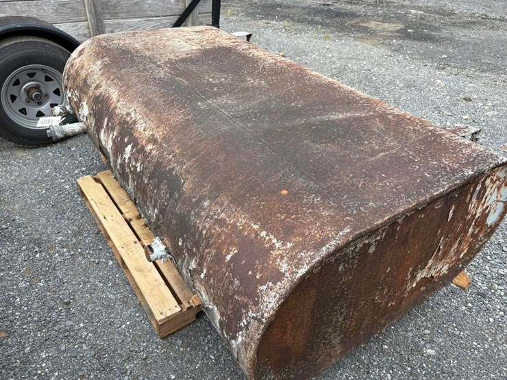 250-gallon-fuel-tank-image-2