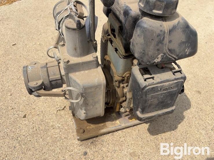 honda-4-stroke-gas-powered-portable-water-pump-image-18