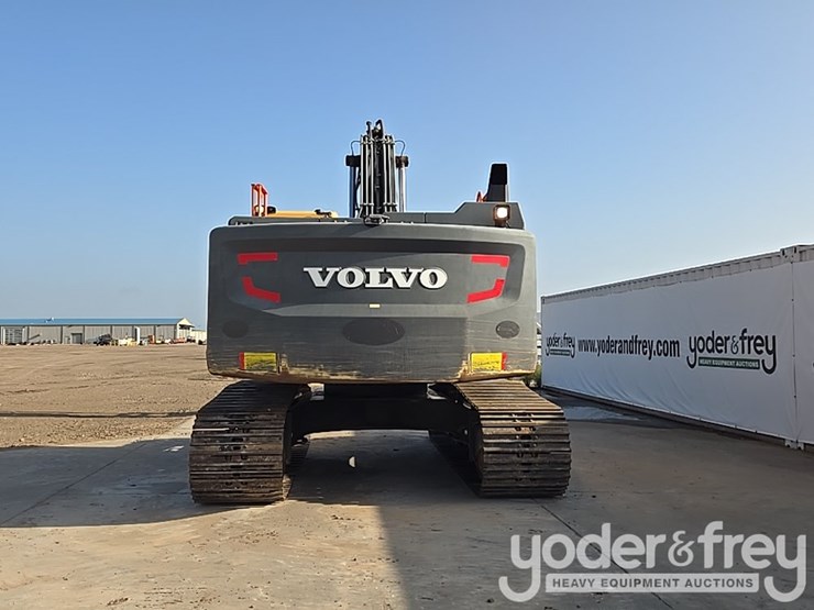 2019-volvo-ec300el-image-4
