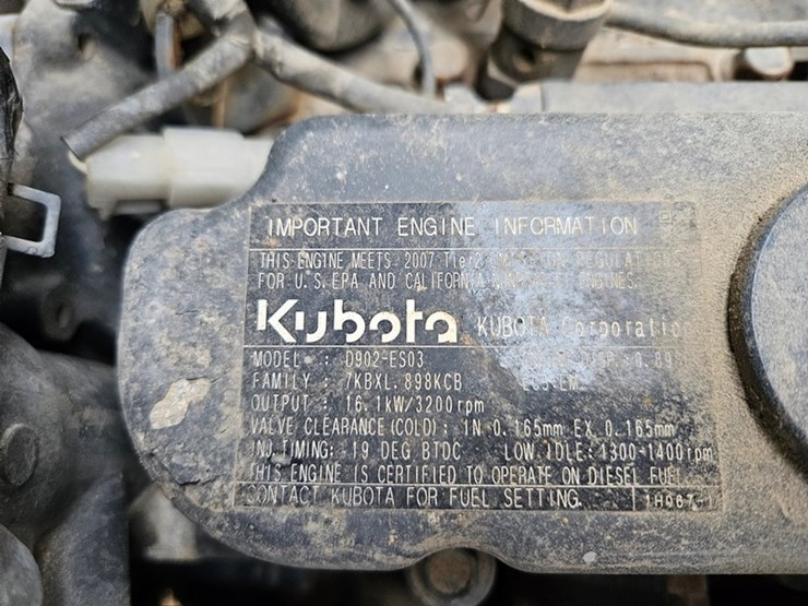kubota-rtv900-image-31