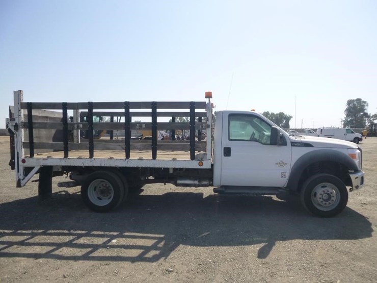 2012-ford-f550-image-13