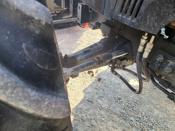 2016-case-ih-farmall-75c-image-20