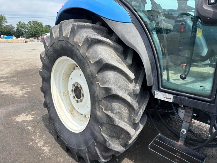 new-holland-td80d-image-11