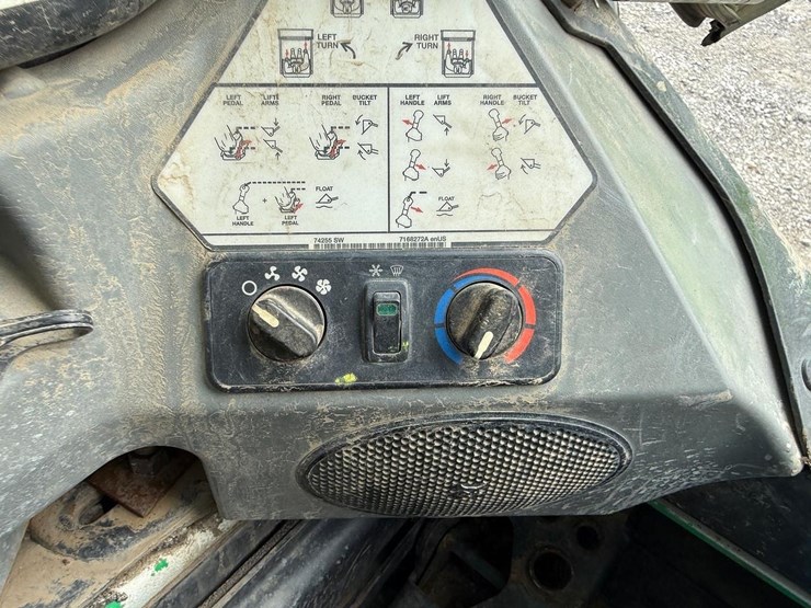 2018-bobcat-t550-image-25