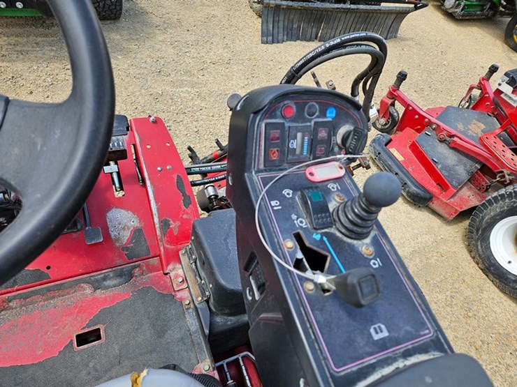 toro-reelmaster-5210-image-19