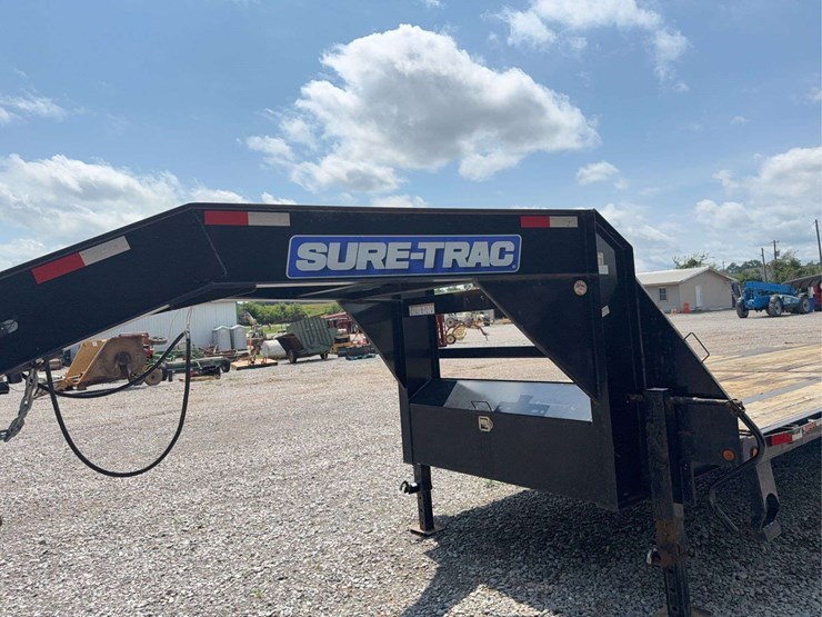 sure-trac-30'-gooseneck-trailer-image-15