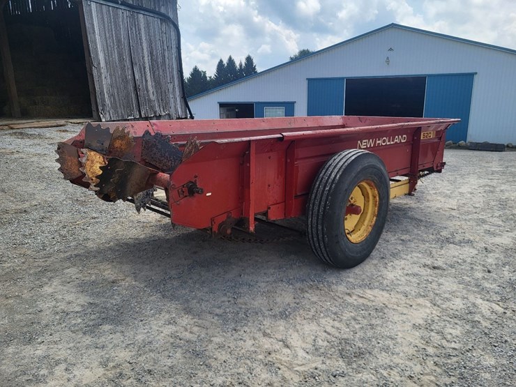 new-holland-520-image-3