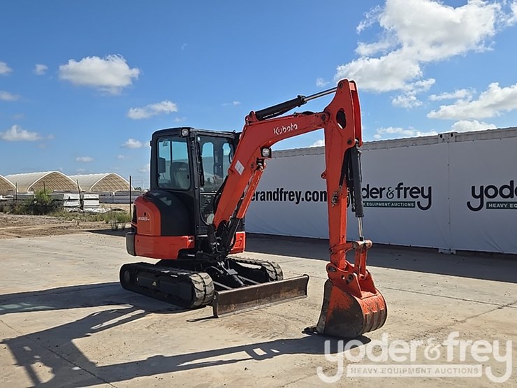 2023-kubota-kx033-4-image-7