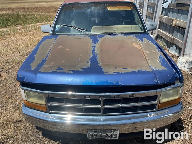 1994-dodge-dakota-image-8