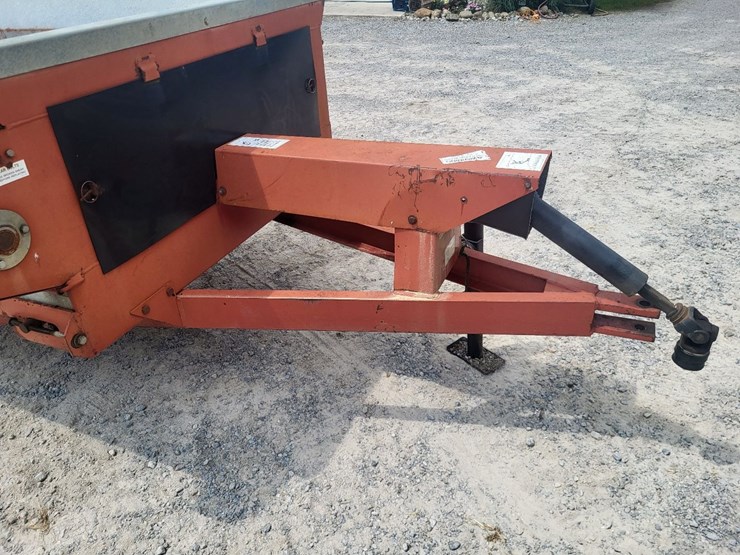 h&s-manure-spreader---mechanics-special-image-30