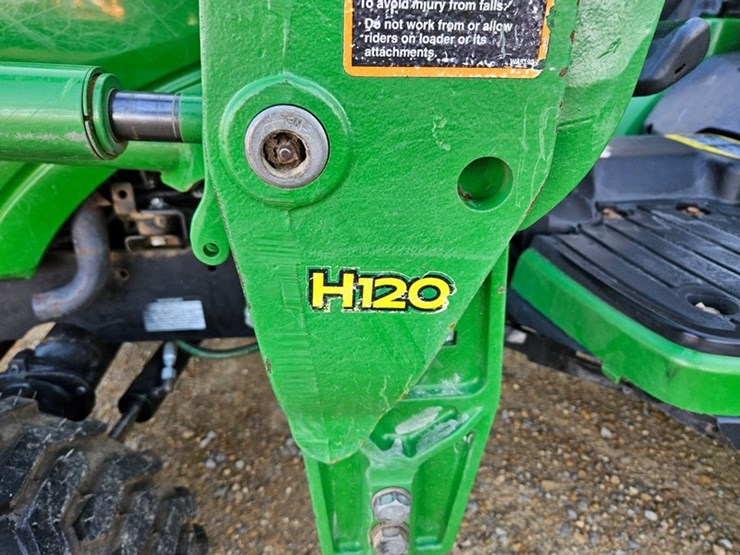 john-deere-1025r-image-13