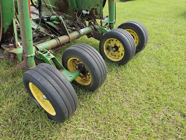 john-deere-15-image-5