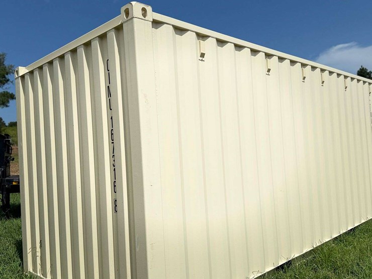 unused-20'-shipping-container-with-single-rear-door-image-2