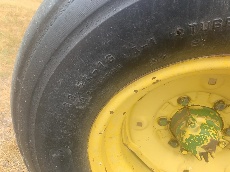 john-deere-4020-image-12