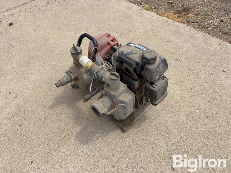 honda-4-stroke-gas-powered-portable-water-pump-image-5