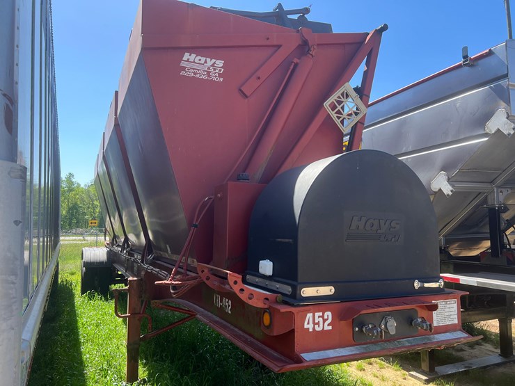 hays-lti-side-dump-bulk-hauler-image-3