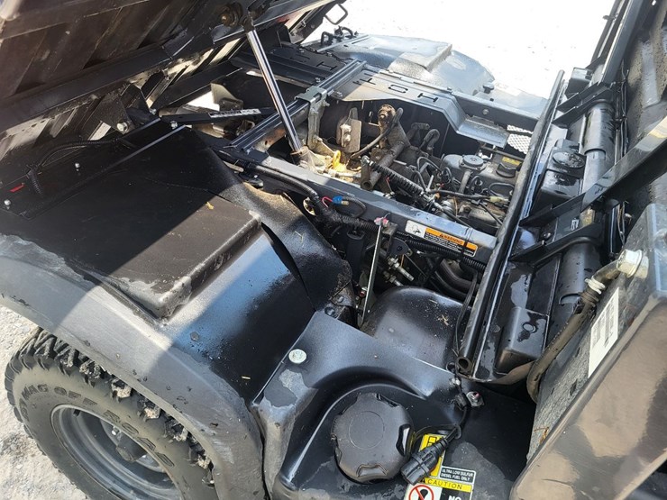 2016-kubota-rtv-x900-image-48