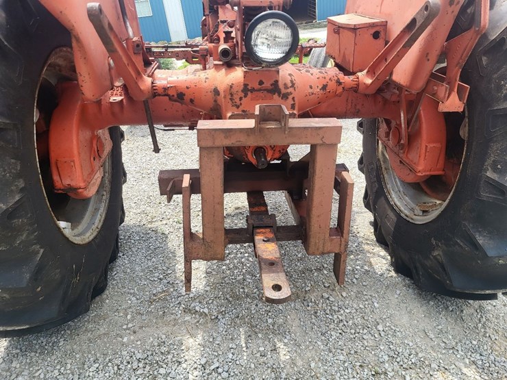 allis-chalmers-d14-tractor-image-22