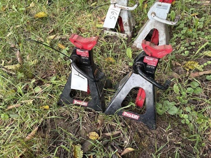jack-stands---pair-image-1