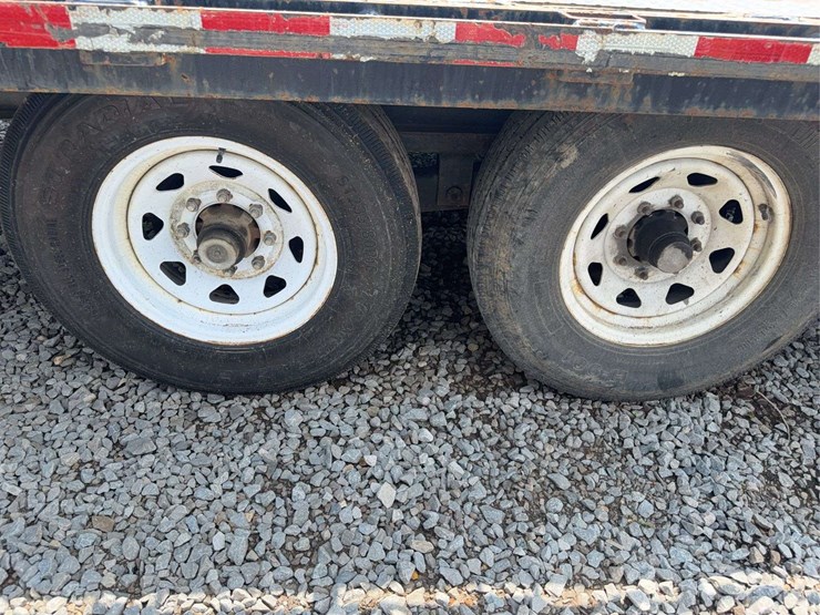 sure-trac-30'-gooseneck-trailer-image-12