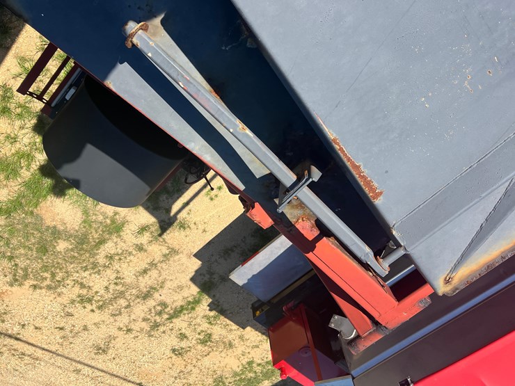 hays-lti-side-dump-bulk-hauler-image-61