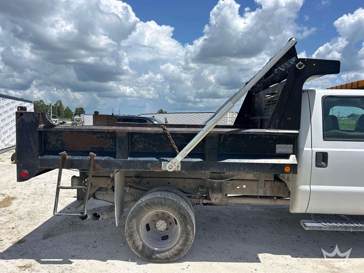 2008-ford-f350-image-23