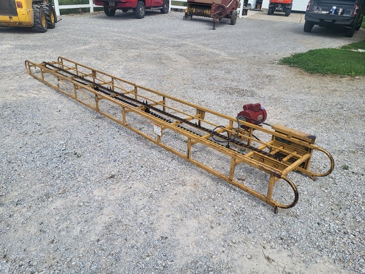 bale-conveyor-w/electric-motor-image-3