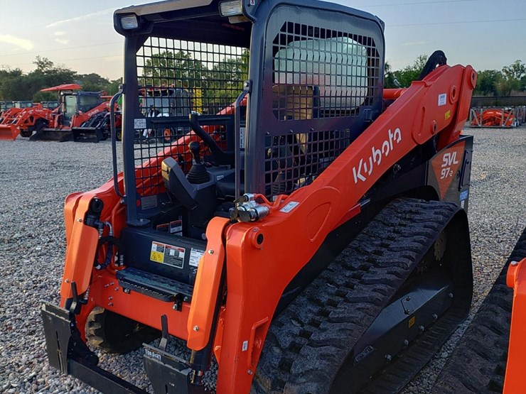 2024-kubota-svl97-2-image-9