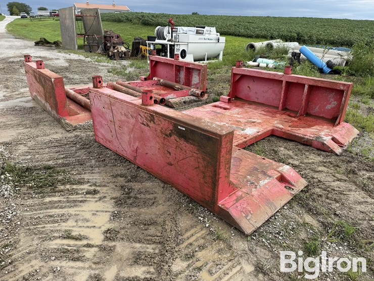 manhole-trench-box-image-1