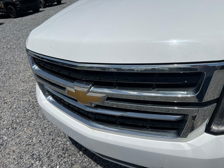 chevrolet-tahoe-image-12
