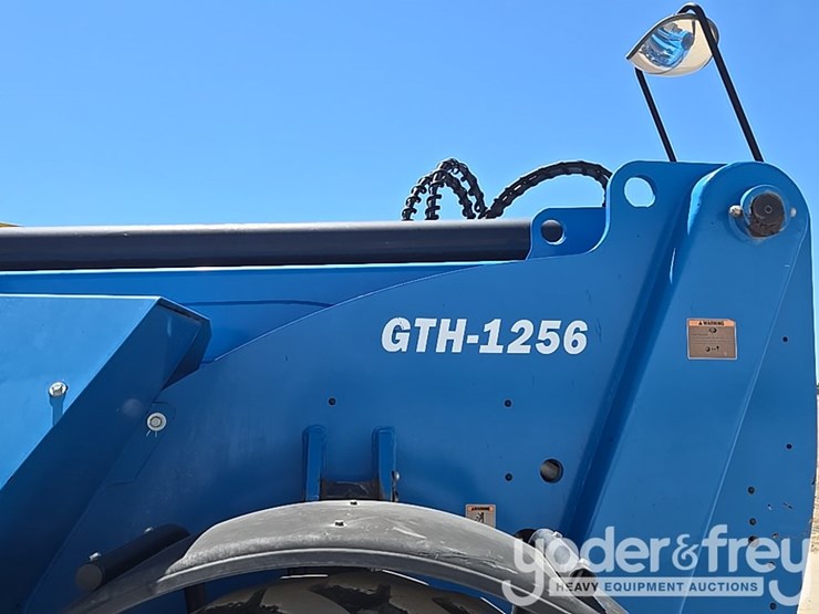 2019-genie-gth1256-image-31