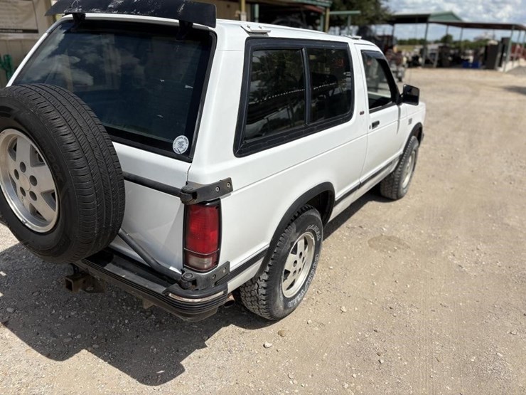 1991-chevrolet-blazer-image-6