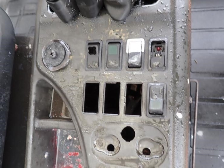 2008-doosan-d90s-5-image-24