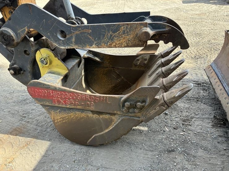 2022-xcmg-xe155ucr-hydraulic-excavator-image-8