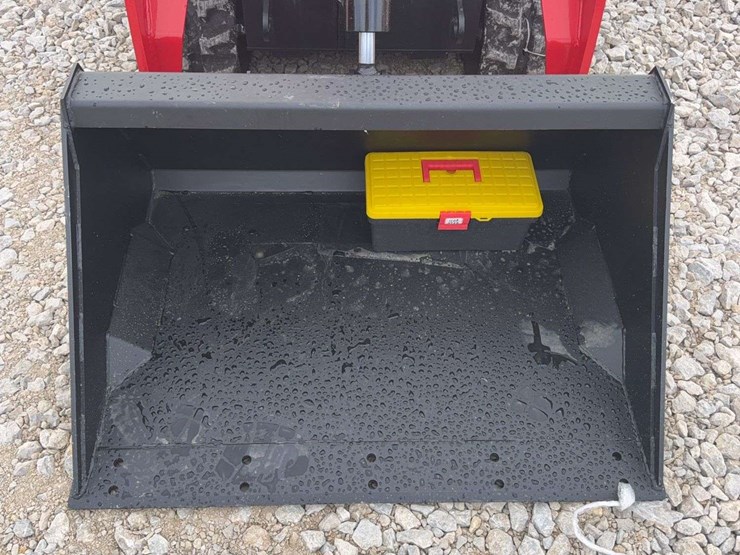 sl-1050-skid-steer-image-9