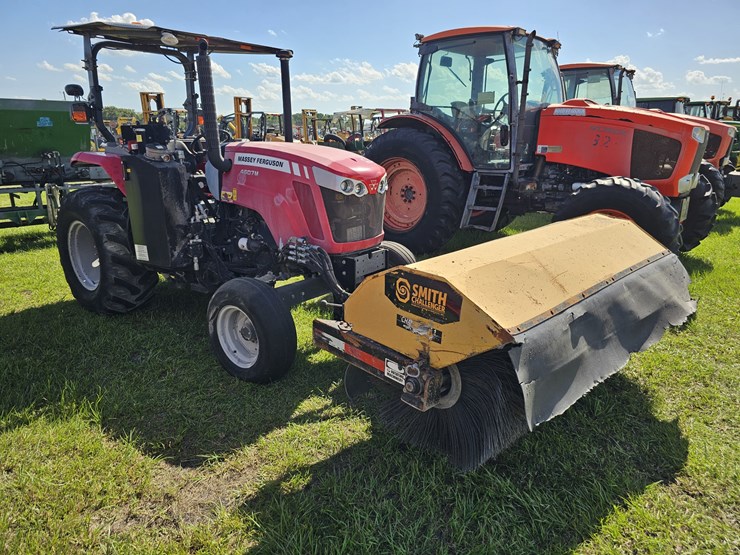 massey-ferguson-4607m-image-2