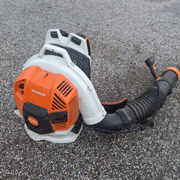 STIHL BR 800 C-E Z Magnum Backpack Blower - Serial Number 535231666