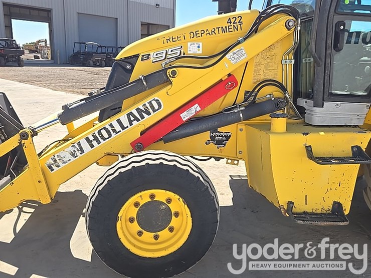 2008-new-holland-b95-image-16