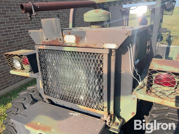military-rough-terrain-forklift-image-18