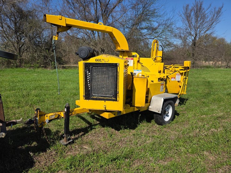 2015-bandit-200uc-image-1