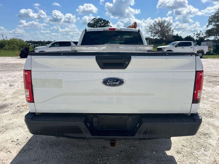 2017-ford-f150-image-25