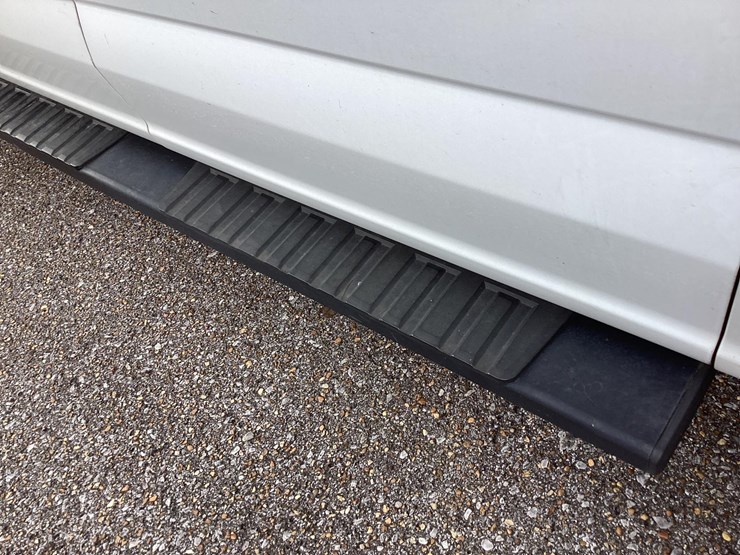 f--150-xlt-4wd-image-27