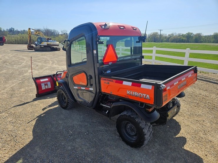 2015-kubota-rtv-x1100c-image-3